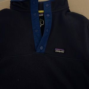 Boys Patagonia 1/4 button fleece